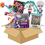 左フィギュアとダンボール