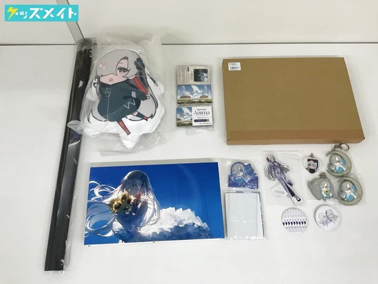 ヰ世界情緒 グッズ アートパネル キャンバスアート タペストリー 缶バッジ ミニクッション 他