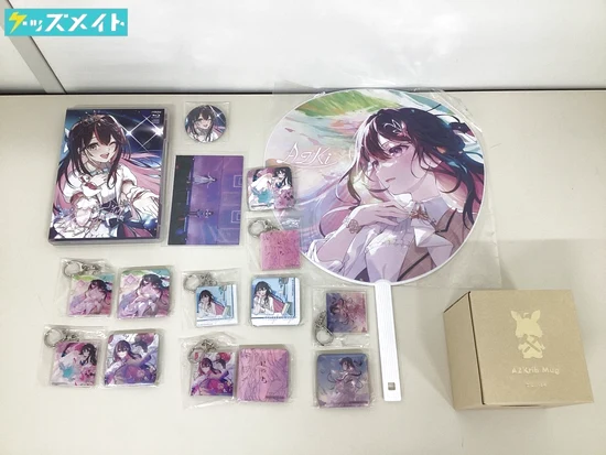 AZKi グッズ 缶バッジ アクリルキーホルダー マグカップ 他