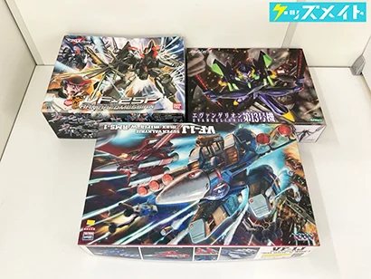 プラモデル マクロスシリーズ VF-25F VF-1J、エヴァンゲリオン 13号機