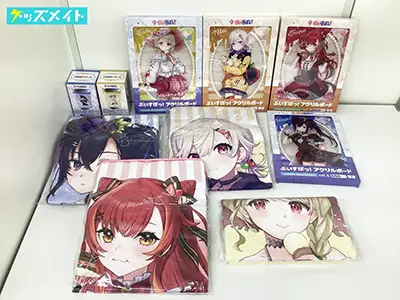 ぶいすぽっ!  GIGO限定 フード付ビッグタオル アクリルボード 他 一ノ瀬うるは 小森めと 猫汰つな 小雀とと 等