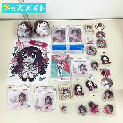 ホロライブ AZKi グッズ  アクリルスタンド 缶バッジ ラバスト 他