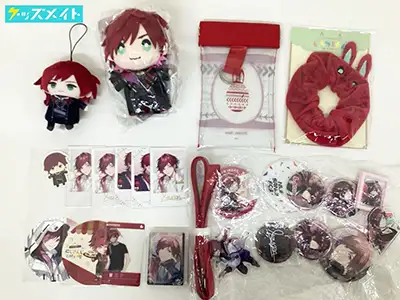 にじさんじ ローレン・イロアス グッズ まとめ売り キャラ分け 缶バッジ ぬいぐるみ 他