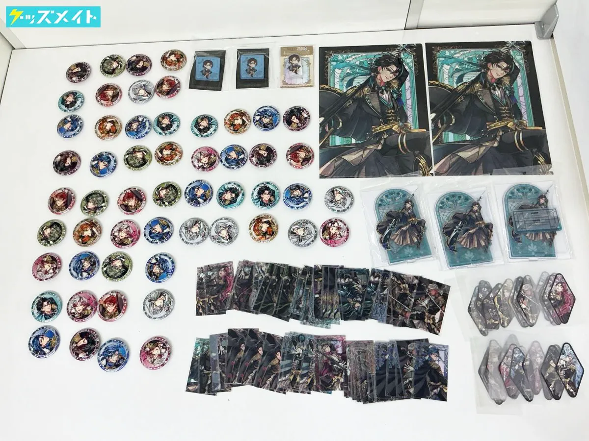 悪魔執事と黒い猫 　 あくねこ 　アモン　 アクスタ 　缶バッジ　まとめ売り 悪魔執事と黒い猫グッズ買取】缶バッジ・ぬいぐるみ・アクスタ等が