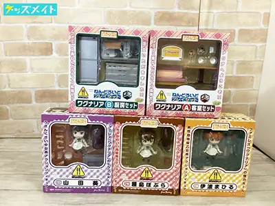 ねんどろいど WORKING!! 230 伊波まひる 219 種島ぽぷら 233 山田葵 ワグナリア 客室セット 厨房セット 