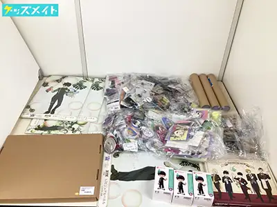 モブサイコ100 グッズ アクリルスタンド 缶バッジ ビジュアルパネル キャラファイングラフ 他