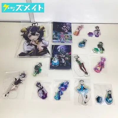 魔法少女にあこがれて グッズ アクリルスタンド 等 マジアマゼンタ マジアベーゼ ネロアリス レオパルド 他