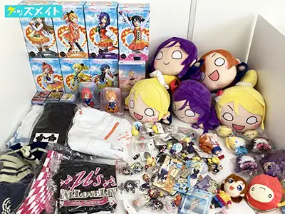 ラブライブ！ グッズ 南ことり 矢澤にこ 他 アクリルキーホルダー 寝そべりぬいぐるみ フィギュア ジャージ