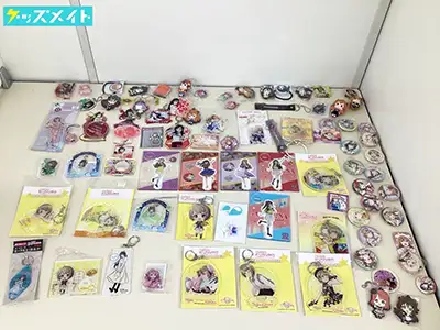 ラブライブ!虹ヶ咲学園スクールアイドル同好会 グッズ アクスタ 缶バッジ 他 優木せつ菜 桜坂しずく 近江彼方 中須かすみ