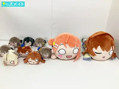 ラブライブ!虹ヶ咲学園スクールアイドル同好会 寝そべりぬいぐるみ 近江彼方 優木せつ菜 上原歩夢 中須かすみ 他