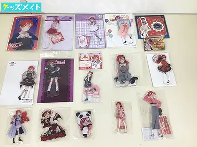 ラブライブ!スーパースター!! 米女メイ グッズ アクリルスタンド アクリルバッジ