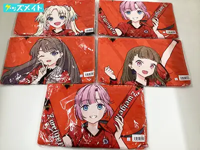 ラブライブ！蓮ノ空女学院スクールアイドルクラブ×ツエーゲン金沢コラボ フェイスタオル  大沢 瑠璃乃 藤島 慈 安養寺姫芽 徒町小鈴