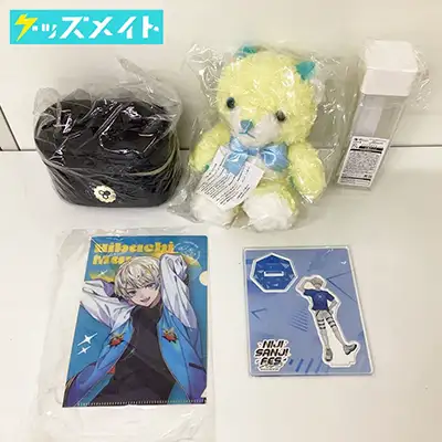 にじさんじ 緋八マナ グッズ ぬいぐるみ ポーチ アクスタ 他