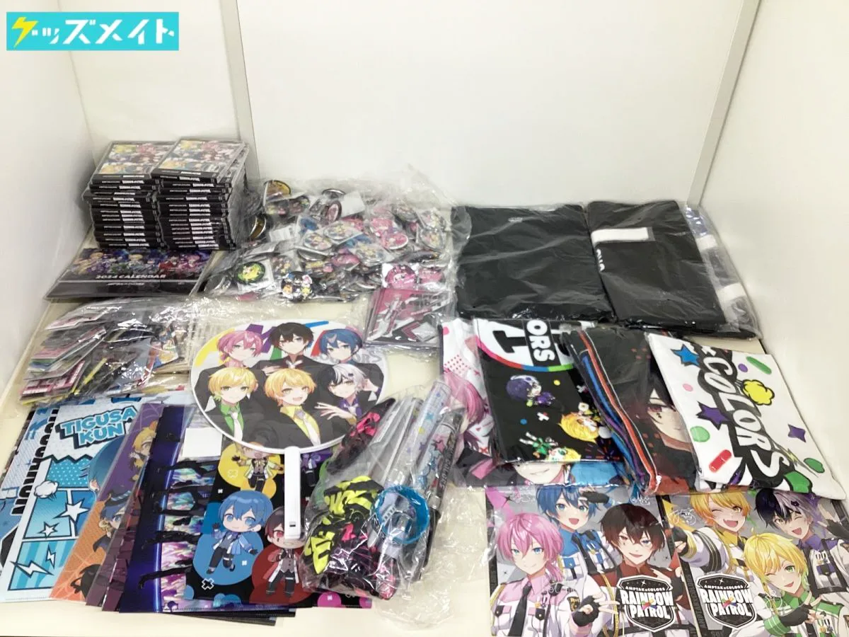  AMPTAKxCOLORS グッズ 缶バッジ CD ペンライト 他