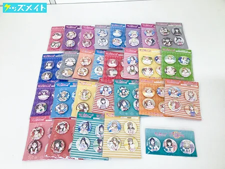 ラブライブ! シリーズ グッズ 缶バッジ μ’s Aqours 園田海未 矢澤にこ 小原鞠莉 黒澤ルビィ 他