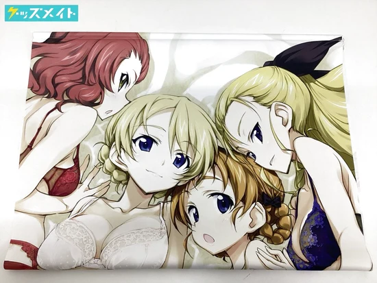 C91 おこたんぺこ ガールズ＆パンツァー ST.GLORIANA Ver B1タペストリー 買取実績価格